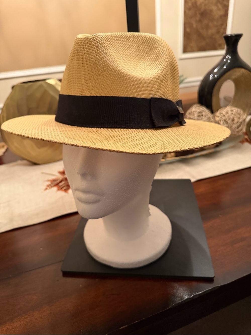 Straw Fedora Hat with Black Band - Women New w/Tags !! Hot Item!!